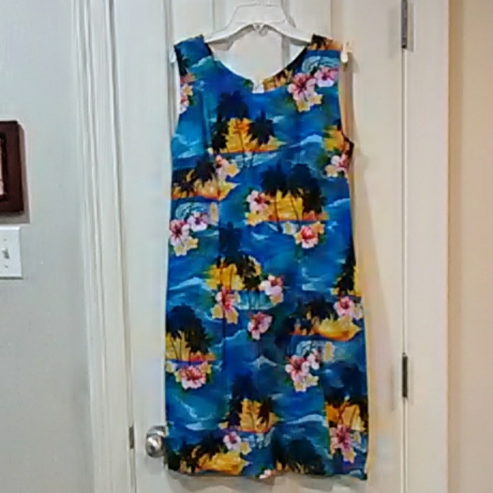 Hawaiian original dress. Sz L